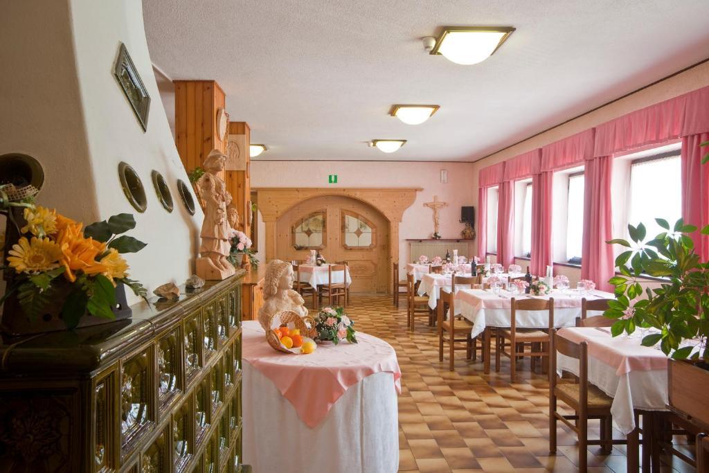 Albergo Negritella Borgo Valsugana Bagian luar foto